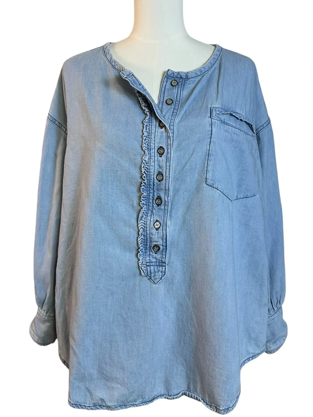 Free People Bohemian Oversized Denim Chambray Dreaming Pullover Tunic Shirt XS